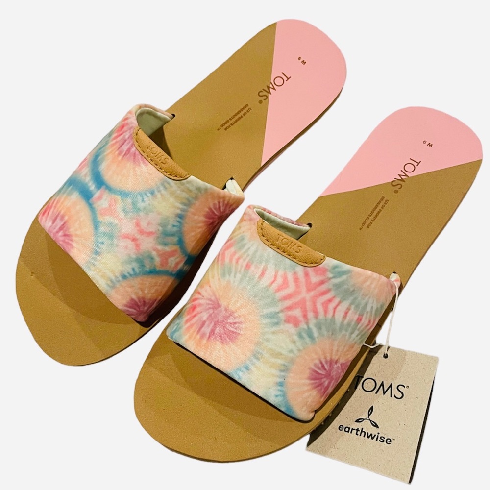 NWT Toms Earthwise Carly slip on - SZ 9